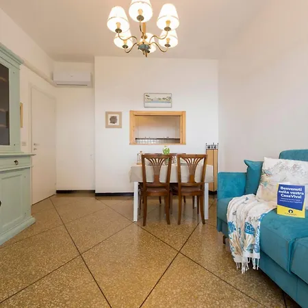 شقة Casaviva - Bright Seaview Retreat In *