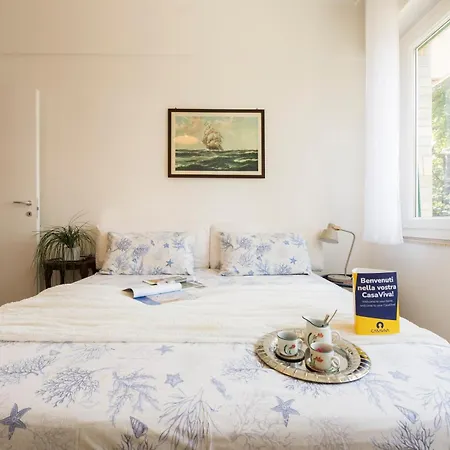 Casaviva - Bright Seaview Retreat In شقة *